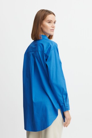b.young - Blusa 'Gamze' en azul