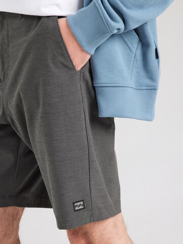 BILLABONG - regular Pantalón deportivo 'CROSSFIRE' en gris