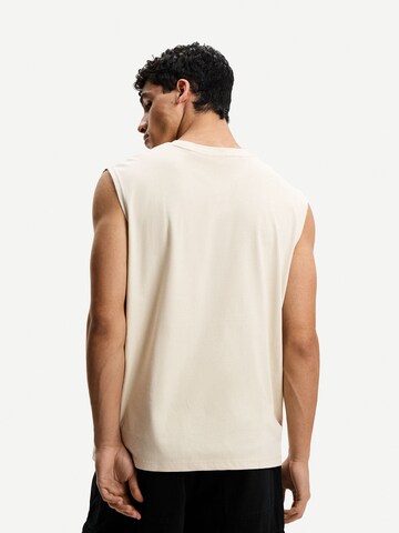 T-Shirt Bershka en beige