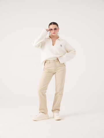 HOLLY LOLLY Regular Broek in Beige