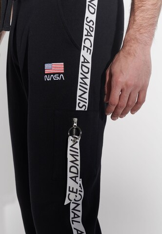 Course Regular Trousers in Black