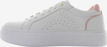 Lumberjack Sneakers in White: front