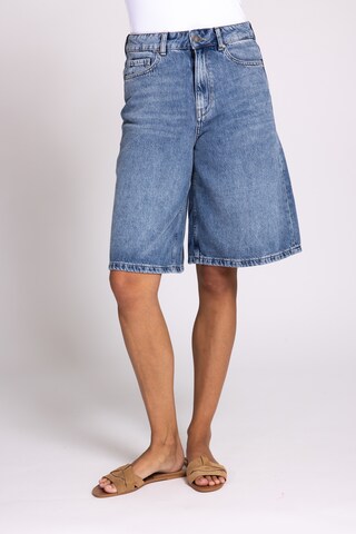 Zhrill Loosefit Jeans in Blau: Vorderseite