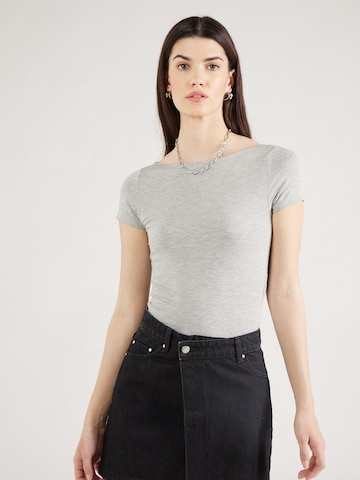 Gina Tricot Shirt in Grey: front