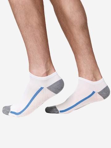 Nur Die Socks in White