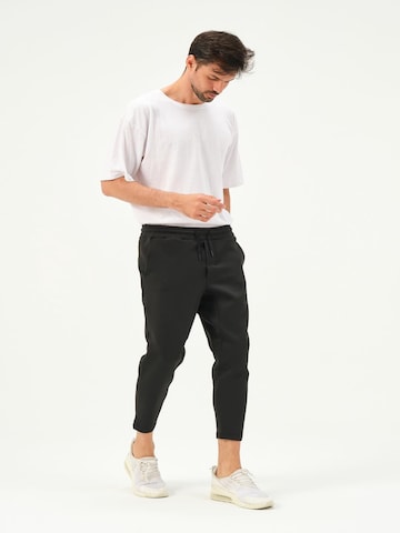 Effilé Pantalon C&City en noir