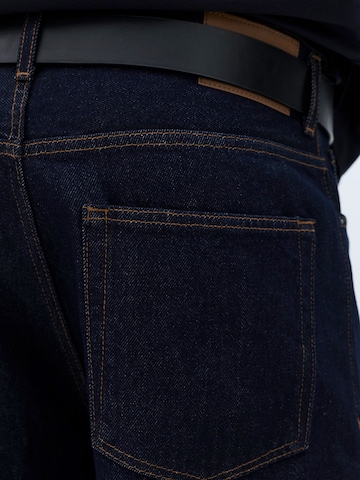 Pull&Bear Lużny krój Jeansy w kolorze niebieski