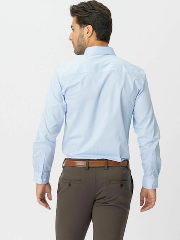 TEESHOPPEN - Regular Fit Camisa ' The Original ' em branco