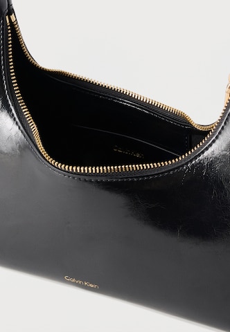 Borsa a spalla di Calvin Klein in nero