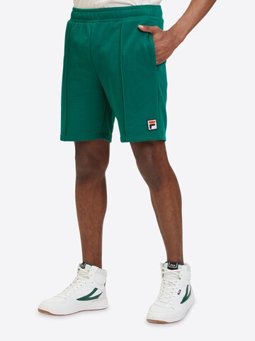 Regular Pantalon 'LAZSKO ' FILA en vert : devant