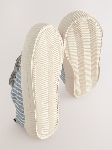 Baskets Next en bleu