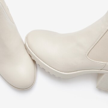 Chelsea Boots LASCANA en beige