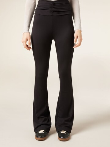 CALZEDONIA Flared Hose in Schwarz: Vorderseite