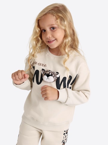 Solang Freizeitanzug Zweiteiler-Set 3D-Tigerkopf-Applikation in Beige