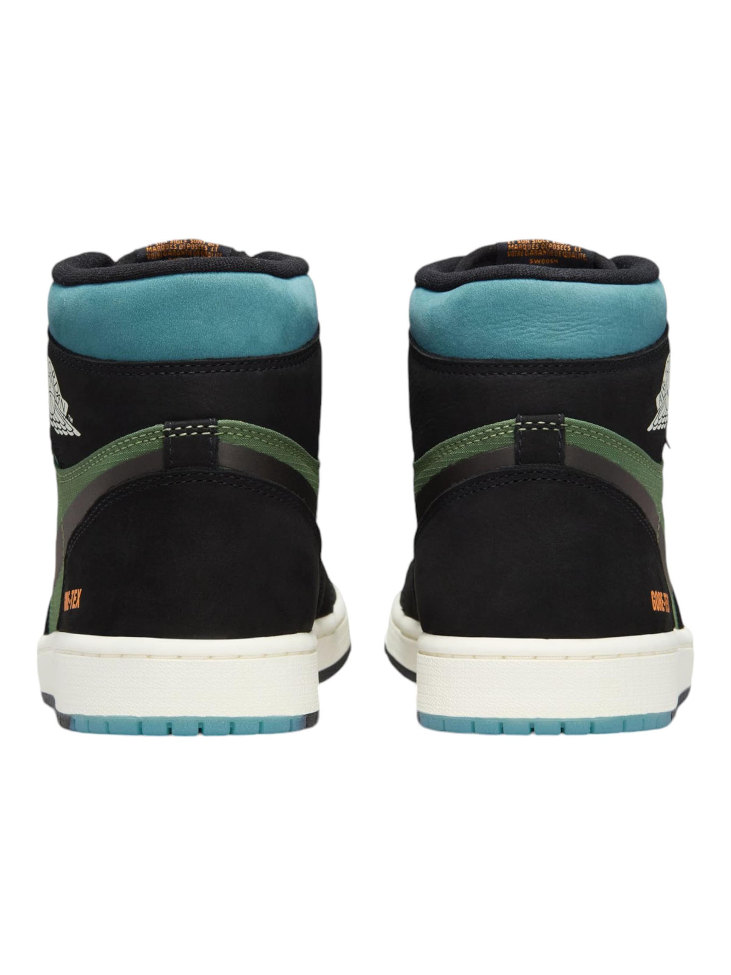 Baskets hautes Jordan en noir