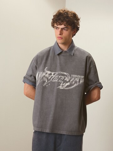 Bershka T-shirt i svart: framsida