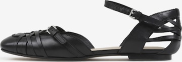 BRONX Ballet Flats with Strap in Black: front