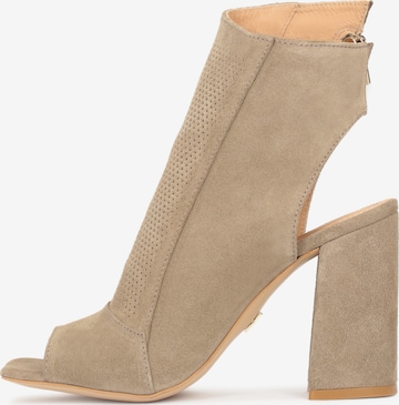 Kazar Ankle Boots in Beige: front