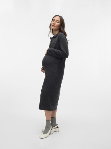 Vero Moda Maternity Gebreide jurk 'VMMebba' in Grijs