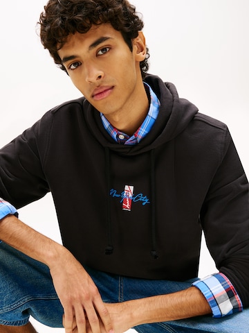 Tommy Jeans Mikina – černá