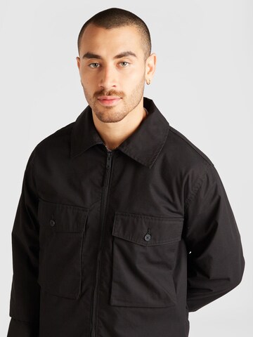 Veste mi-saison 'Frank' WEEKDAY en noir