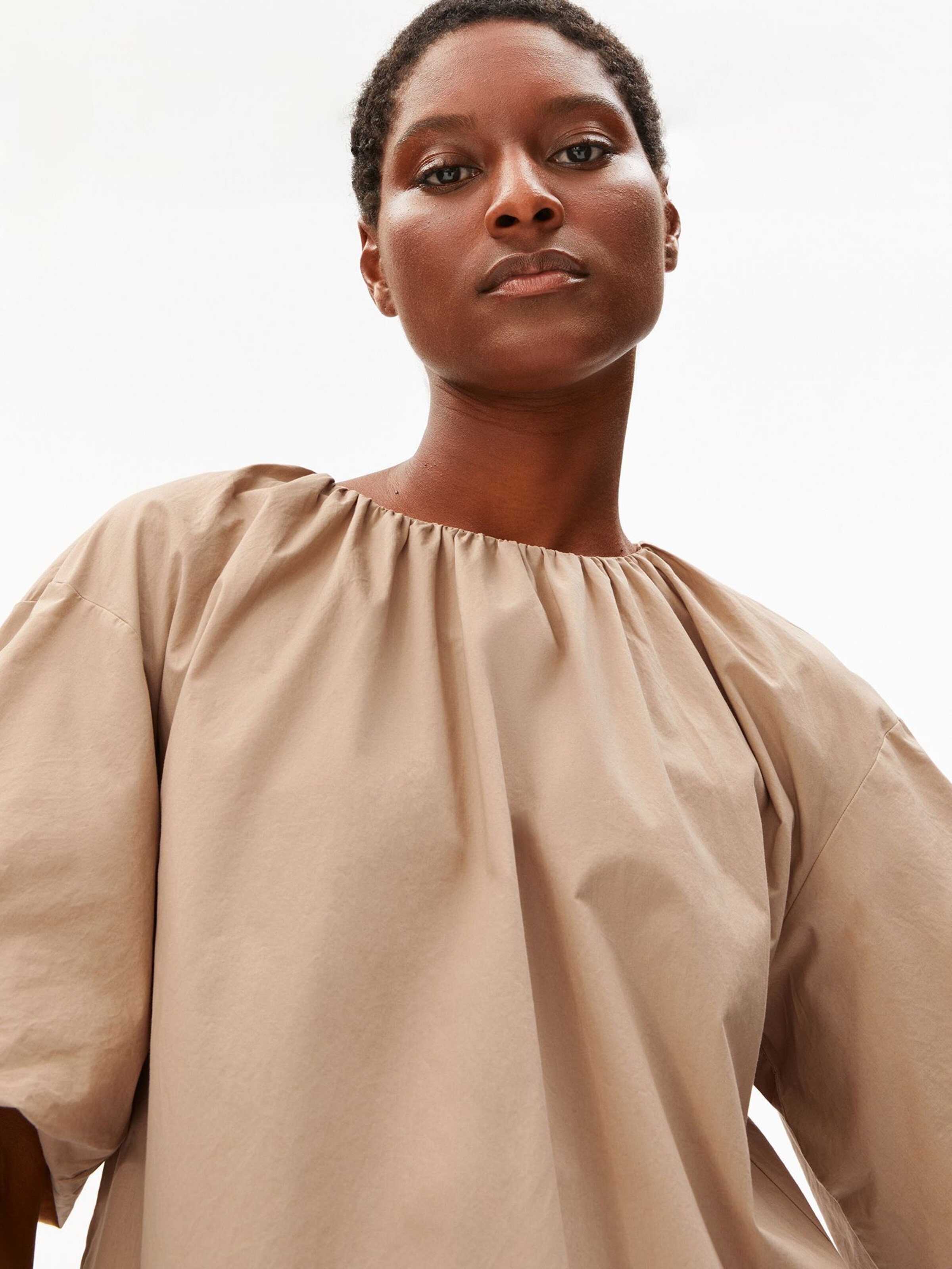 Robe ARMEDANGELS en marron