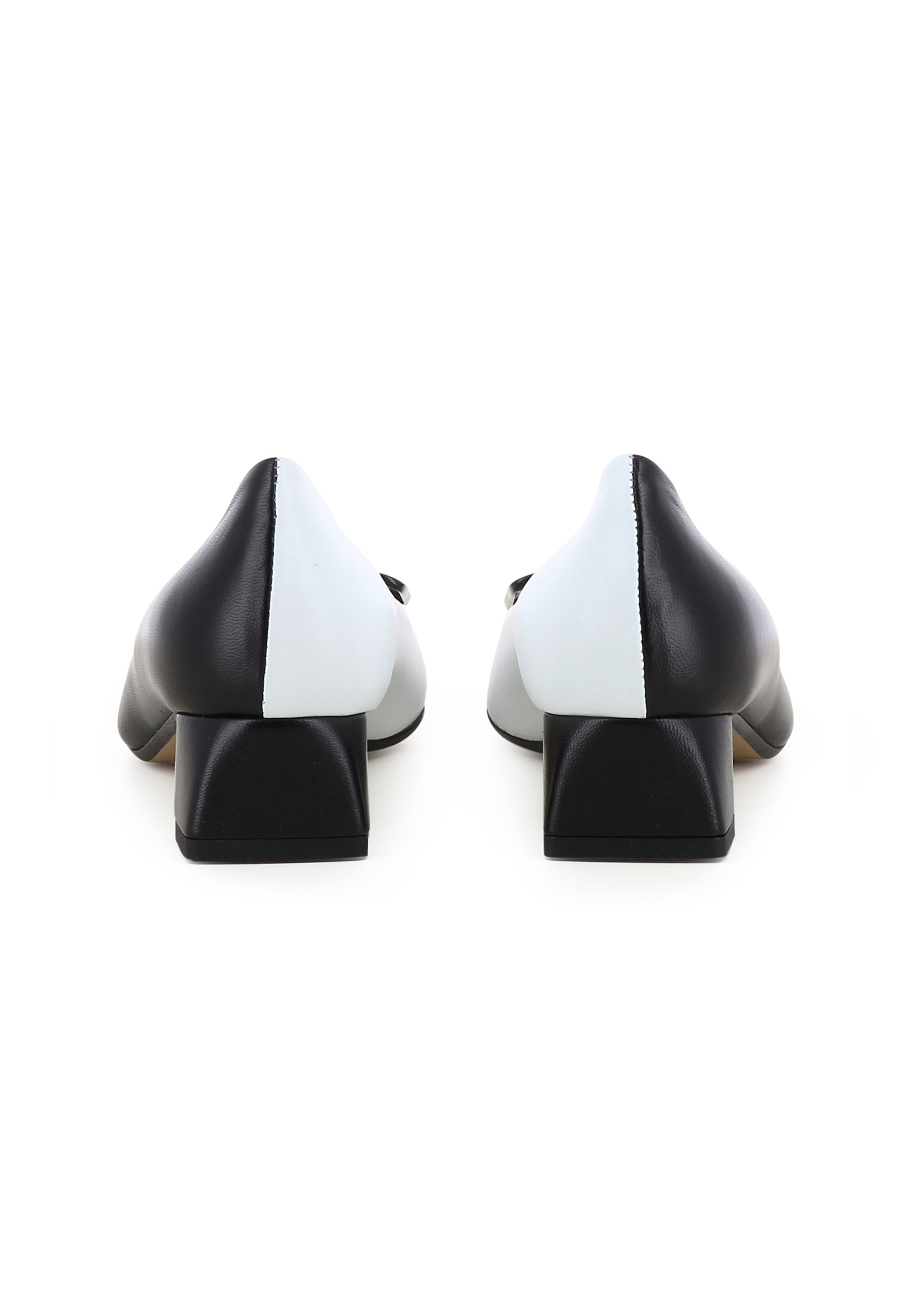 EVITA Pumps 'Sabrina' in Black