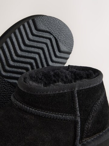 Next Snow boots in Black