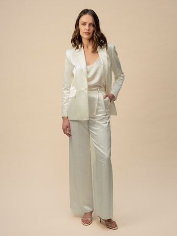 Anse Victorin Wide leg Broek 'Amara' in Beige