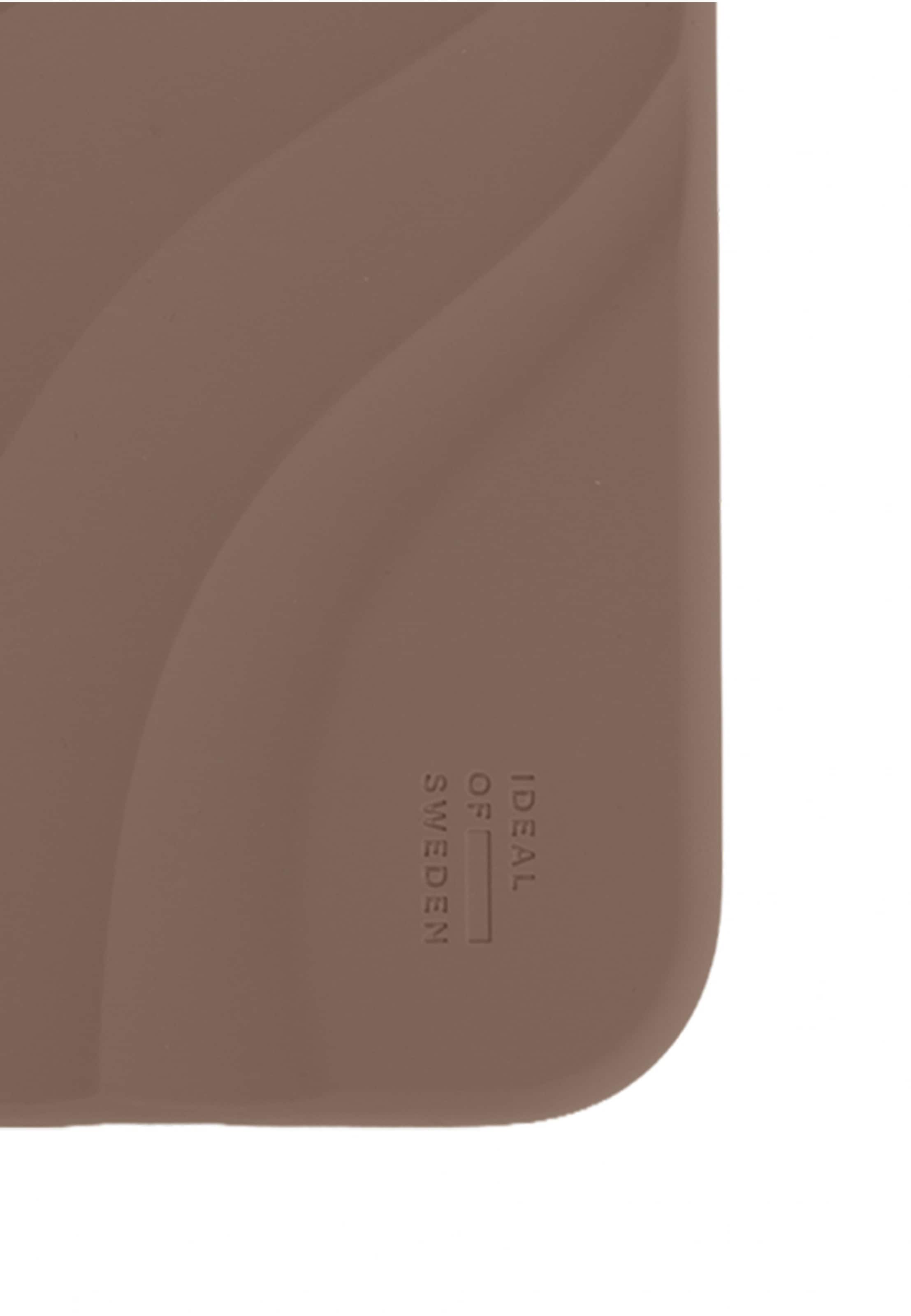 iDeal of Sweden Etui na smartfona 'MagSafe iPhone 17' w kolorze brązowy