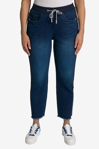 Ulla Popken Regular Jeans in Blauw: voorkant