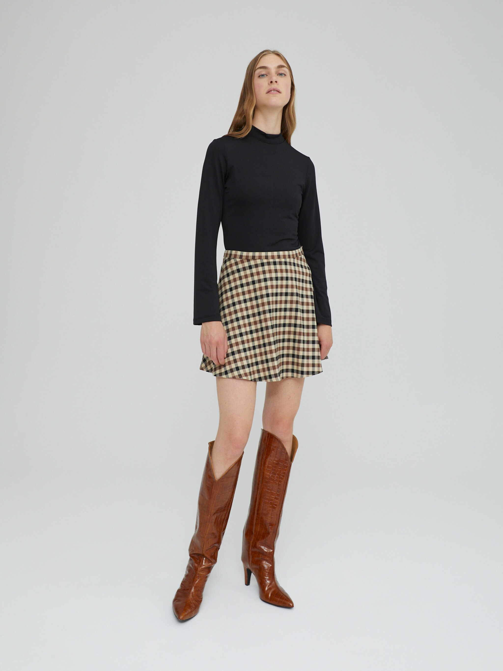 EDITED Producten Shirt 'Juniper' Zwart