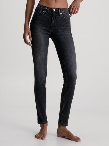 Calvin Klein Jeans - Skinny Vaquero en negro: frente