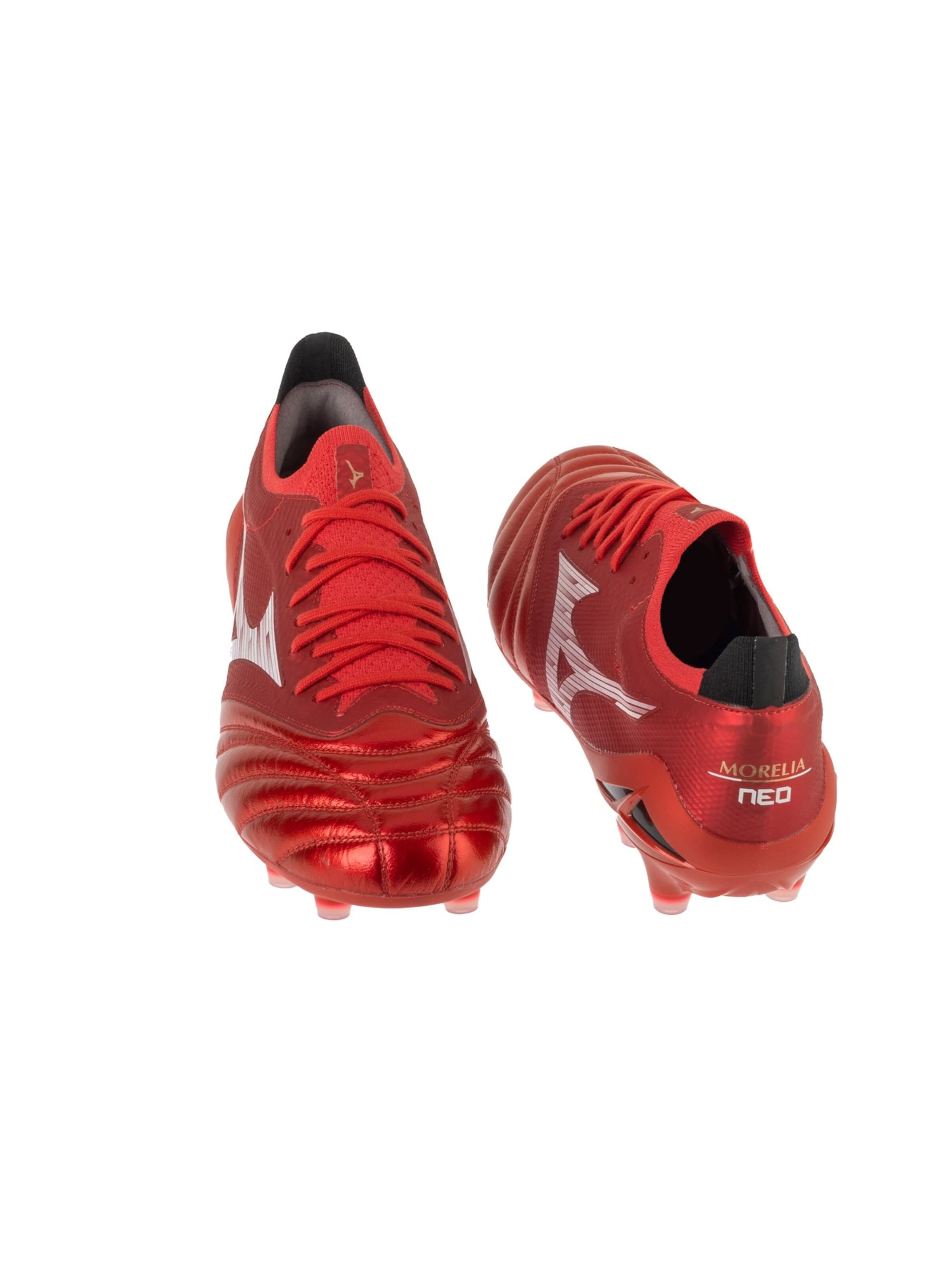 MIZUNO Soccer shoe in Red