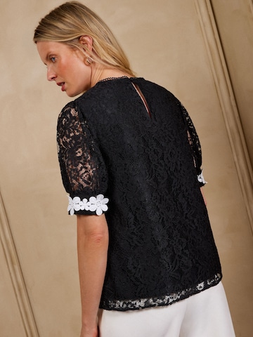 love & roses Blouse in Black