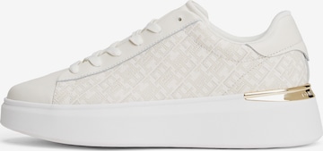 balts TOMMY HILFIGER Zemie brīvā laika apavi: no priekšpuses