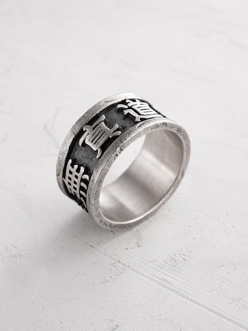 Anello 'Kanji' di REYTEL in argento