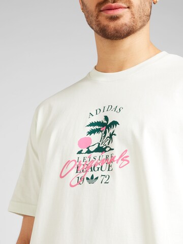 ADIDAS ORIGINALS - Camiseta 'Leisure League' en blanco