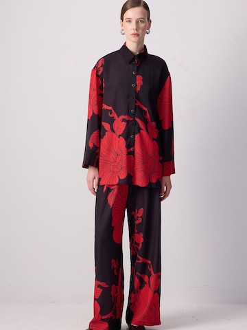 Touché Privé Leisure suit 'Flower Patterned Shirt Trousers Set' in Black
