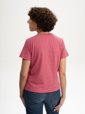 Tricou 'Khira' de la MELA pe roșu