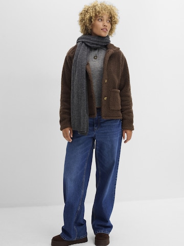 Veste en polaire bonprix en marron