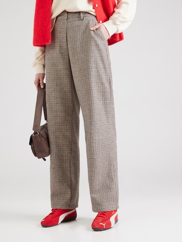 Regular Pantalon PIECES en marron : devant