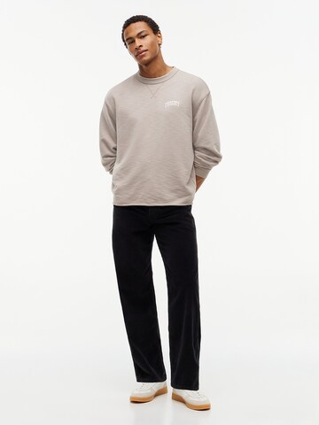 Tommy Jeans Sweatshirt in Grey