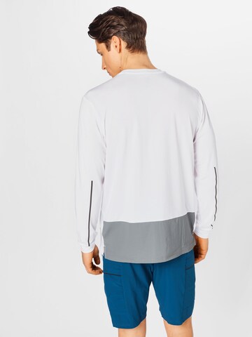 T-Shirt fonctionnel 'LIBERATION SPARKLE' OAKLEY en blanc