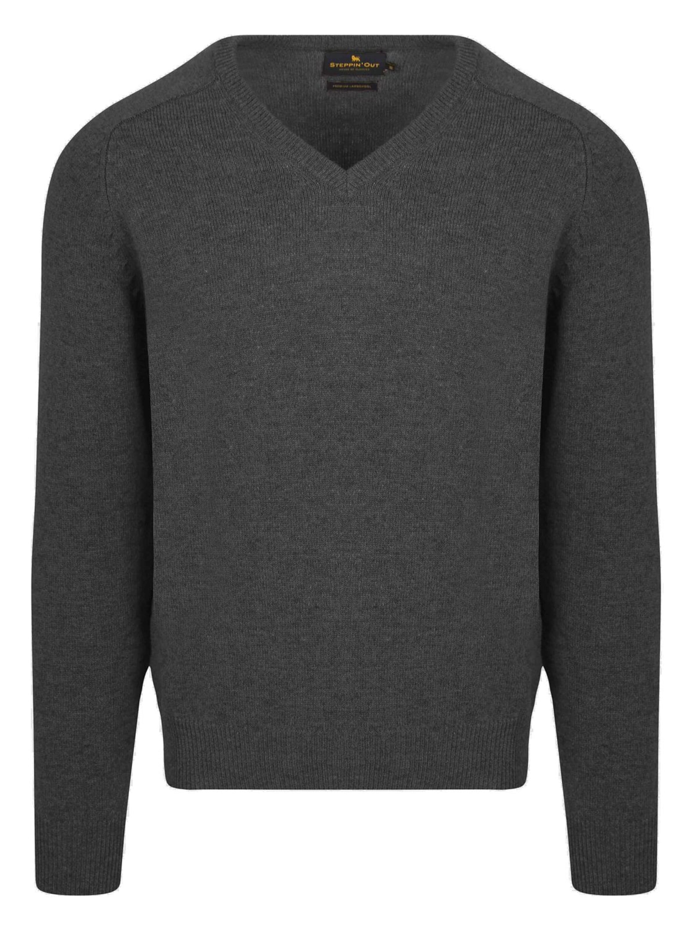 Steppin' out Sweater in Grey: front