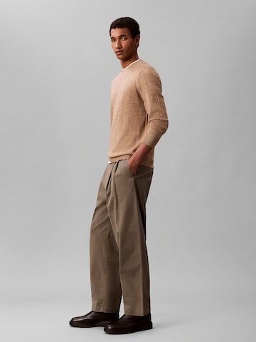 Calvin Klein Sweater in Brown