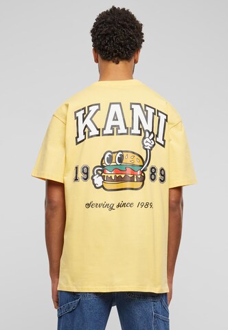 Karl Kani Shirt 'Burger' in Yellow: front