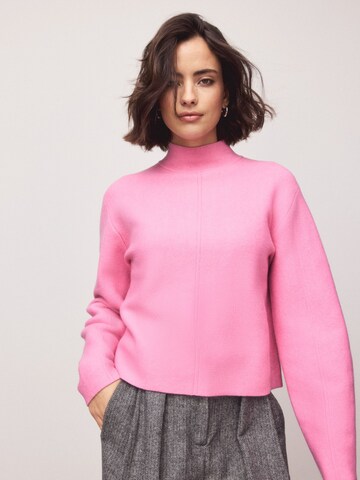 Pull-over Next en rose : devant