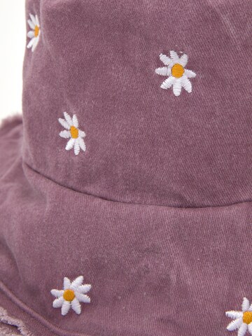 Chapeaux Pull&Bear en violet
