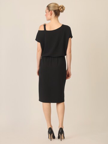 APART Kleid in Schwarz